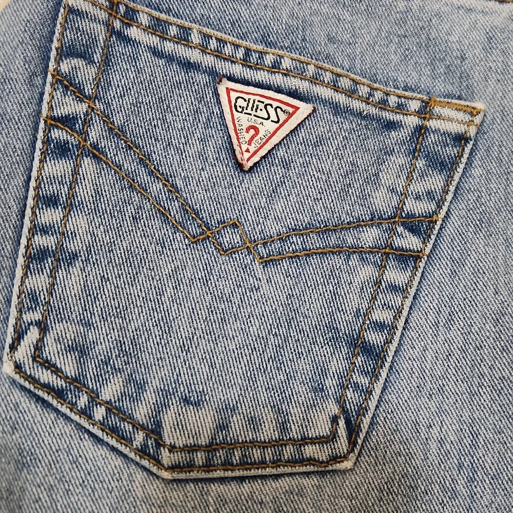 Vintage Guess by Marciano USA Acid Wash Mom Jeans High Rise Tapered Leg 30 Long - Picture 3 of 14